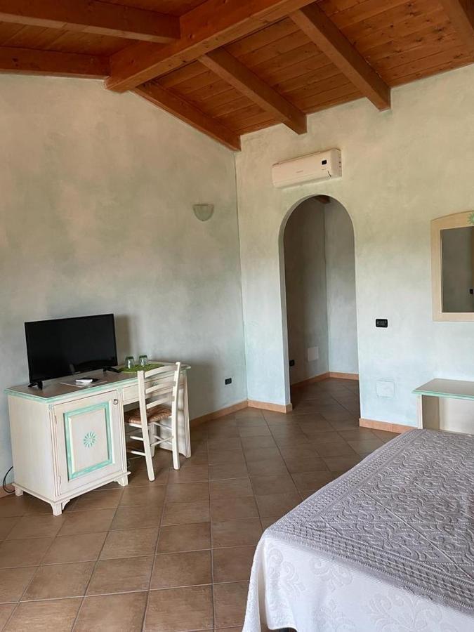 オルビア Agriturismo San Giovanniヴィラ エクステリア 写真